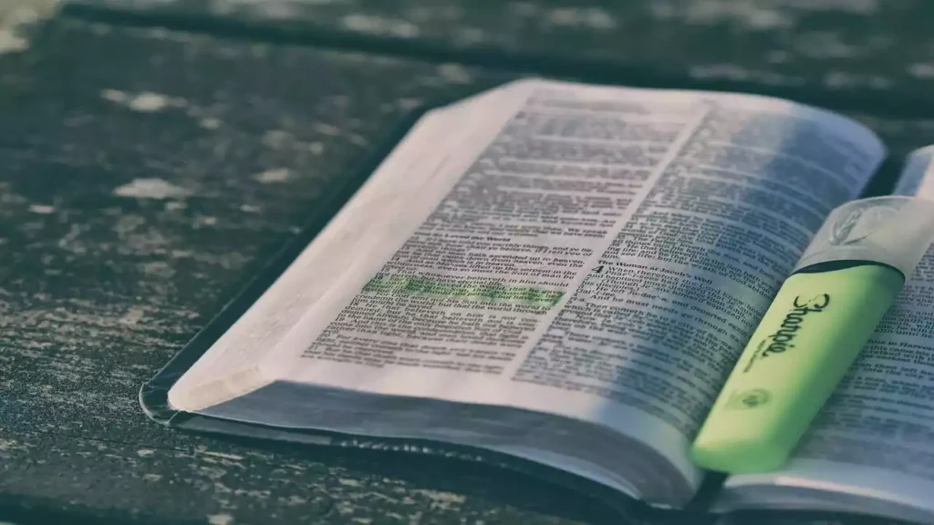 बाइबल सबसे भरोसेमंद और अद्वितीय पुस्तक क्यों है? (Authenticity Of The Bible)